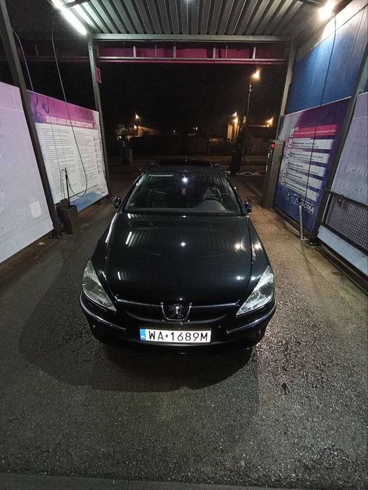 Peugeot 607