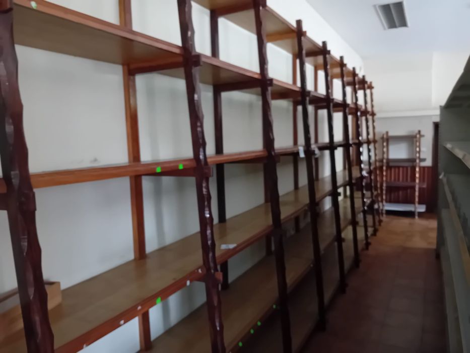 Diversas peças de minimercado