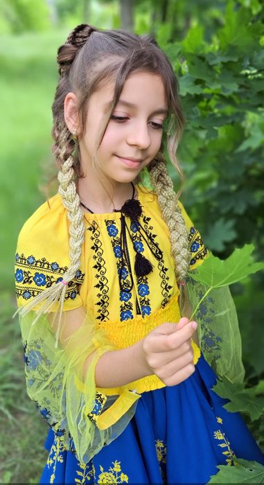 Вишиванка для дівчаток