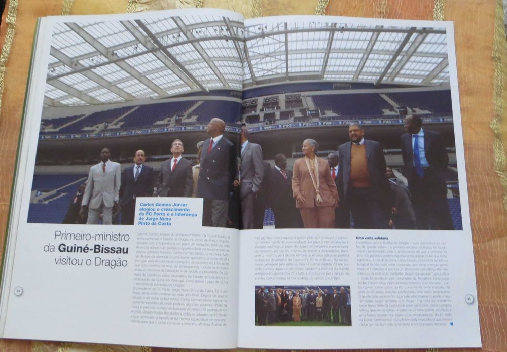 Revista Dragões Nº 292  - Ano 2010 - Especial Julian Terrell - Nova