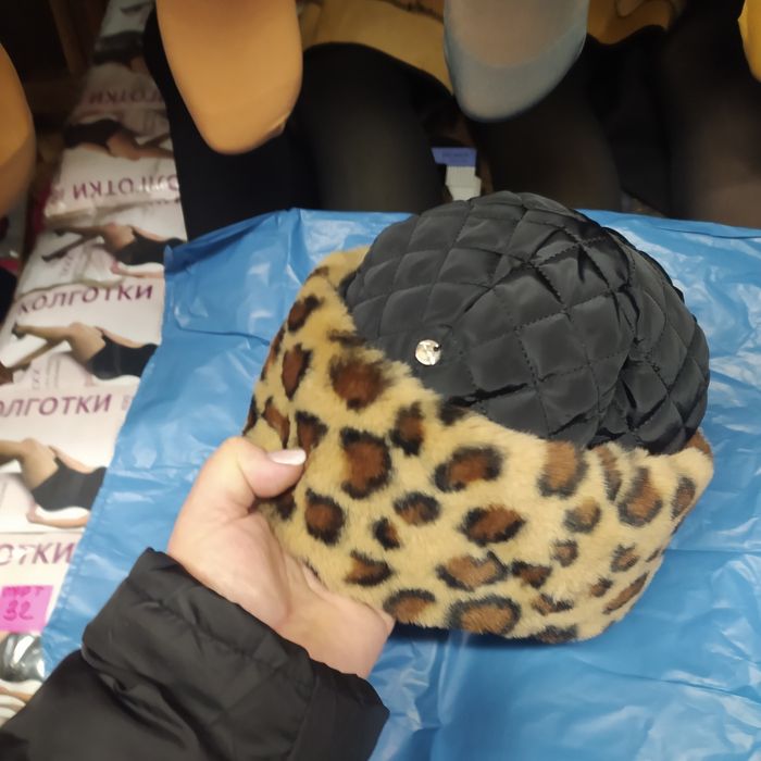 Шарф палантин сердечка, шапка лео