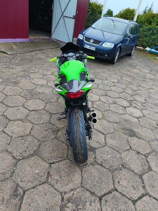 Kawasaki ninja 300 na tor