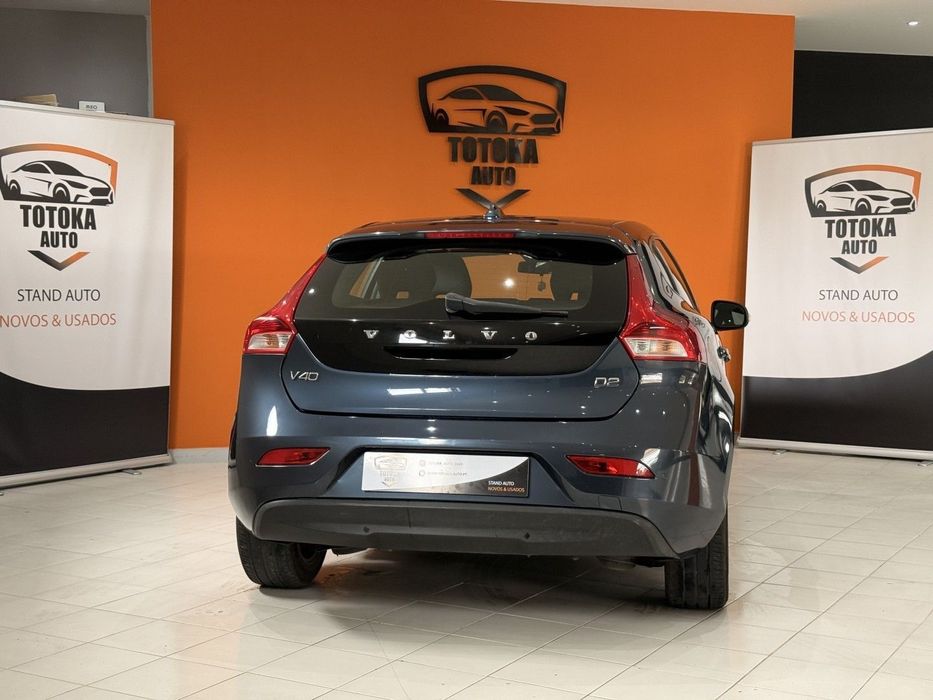 Volvo V40 2.0 D2 Momentum