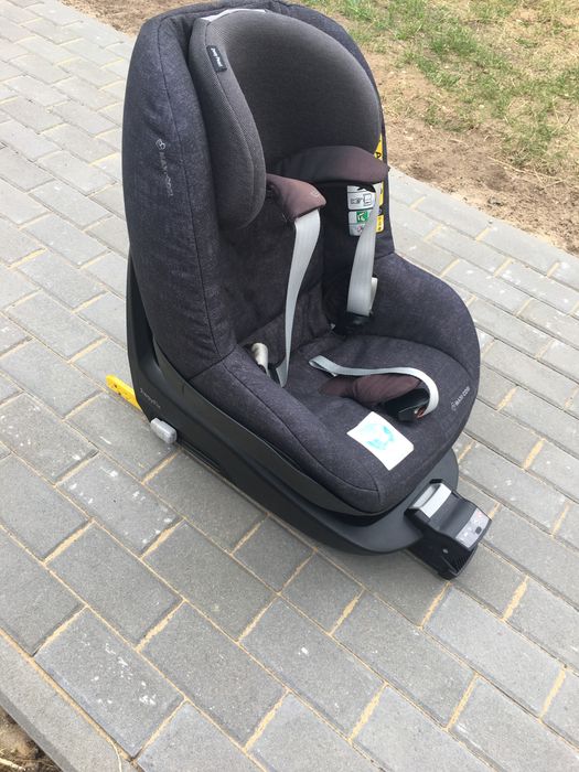Fotelik 0-15m Maxi Cosi 2way Pearl , z bazą 2way fix , isofix