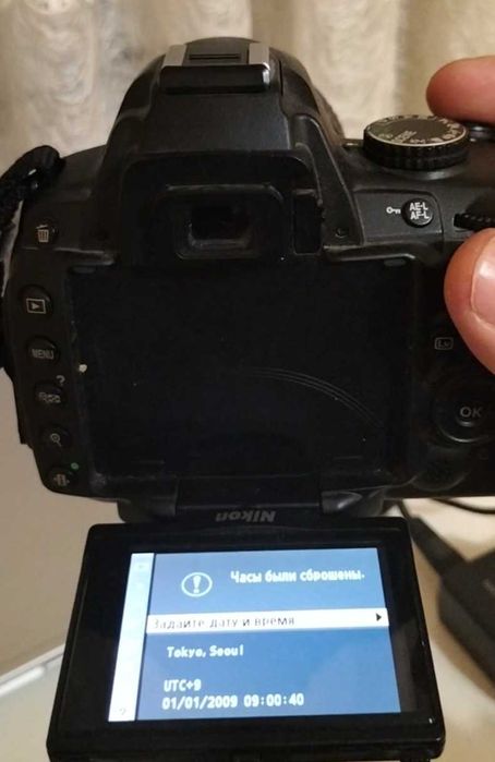 Фотоапарат Nikon D5000