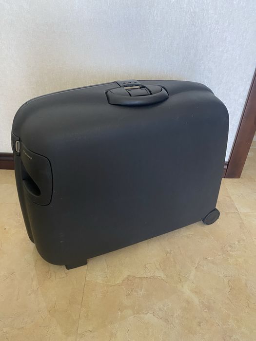 Дорожный чемодан Samsonite  (Австралия)