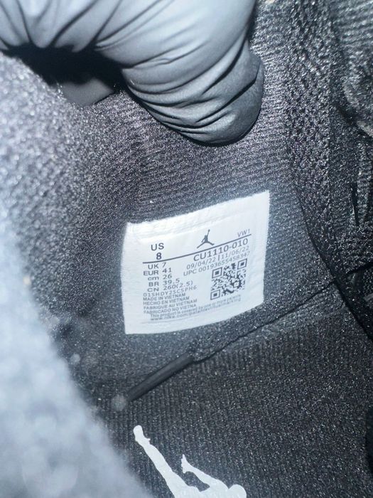 Jordan 4 Blackcat 39,40,41,42,43,44