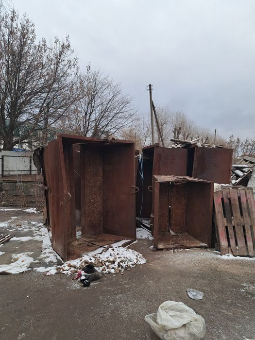 Контейнер с распашным дном