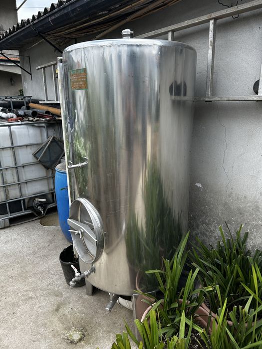 Pipa para armazenamento de vinho