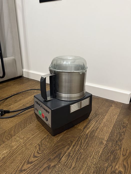 Куттер подрібнювач Robot Coupe R2