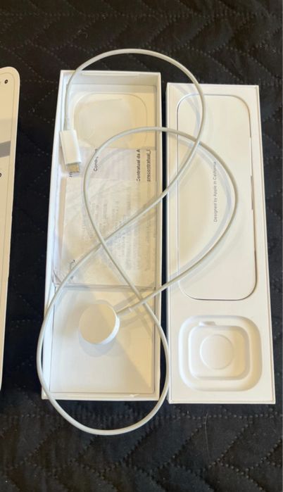 Apple Watch SE Starlight