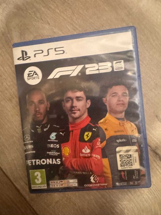 PS5 z napędem + 2pady + 2gry + Sluchawki Sony Pulse + SSD 2TB + uchwyt