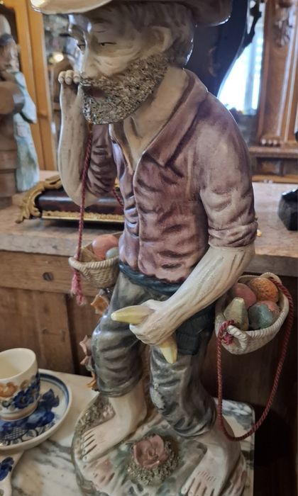 Ceramiczna figurka