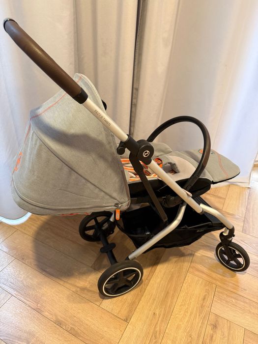 Cybex eezy s twist 2 plus