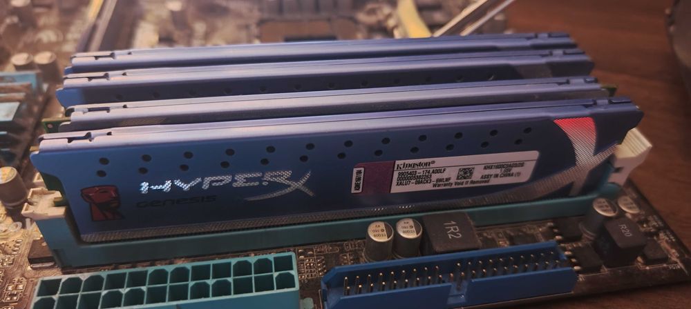 Intel Core i5-650 + chłodzenie + DDR 3 1600 mhz (płyta główna GRATIS)