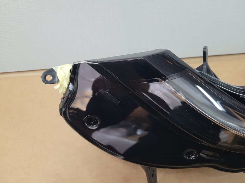 Renault Talisman lift lampa prawa led DRL