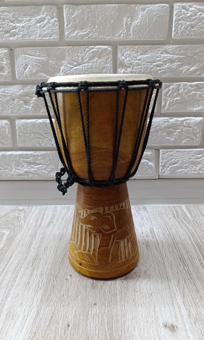Sprzedam afrykański instrument bęben Djembe