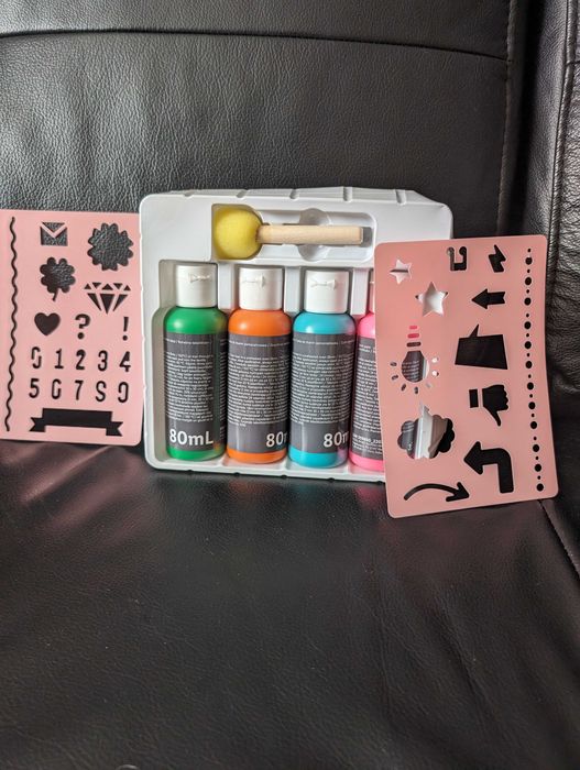 Zestaw farb do tekstyliów 4 kolory