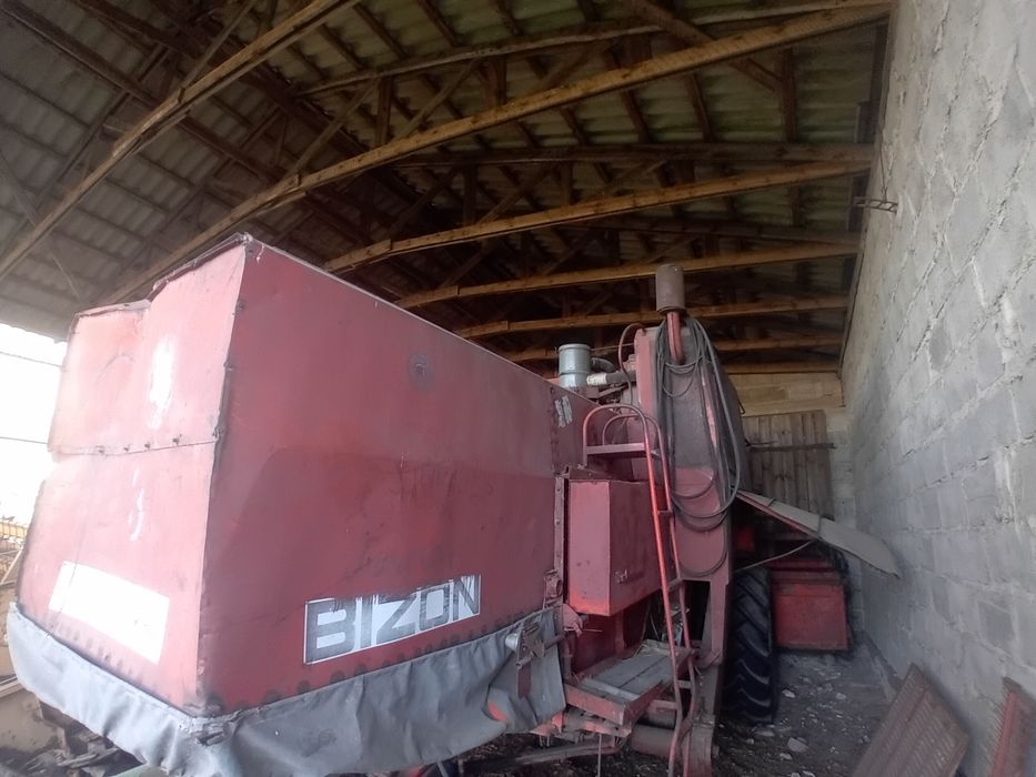 Kombajn bizon...