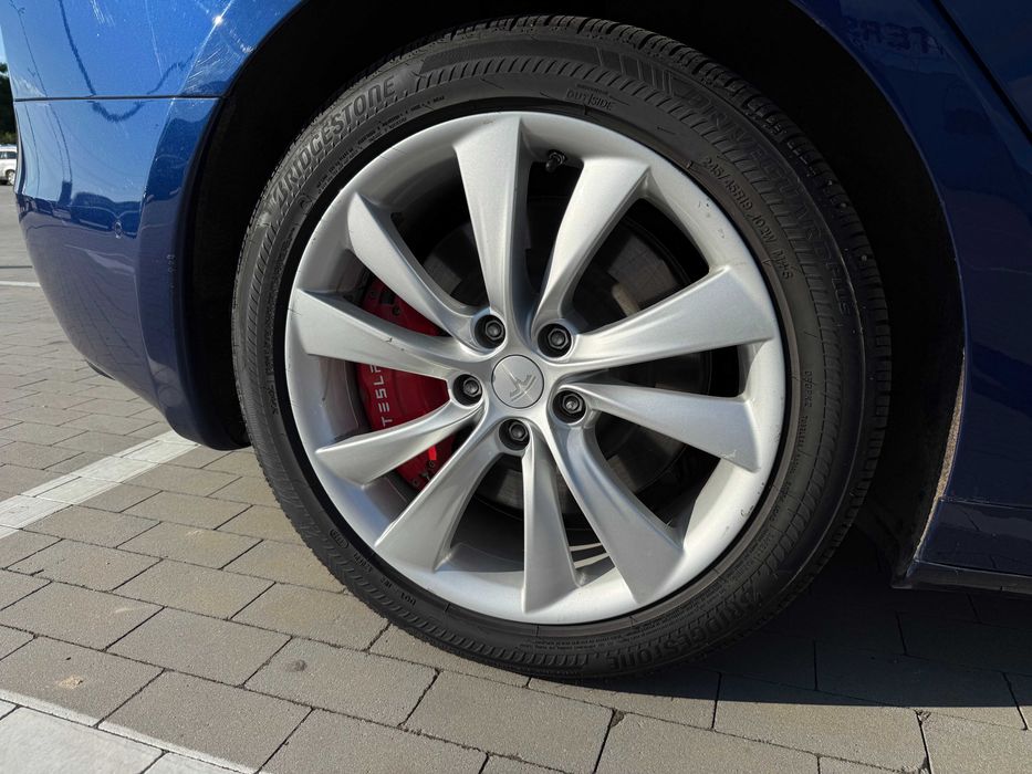 Tesla Model S 100D 2018