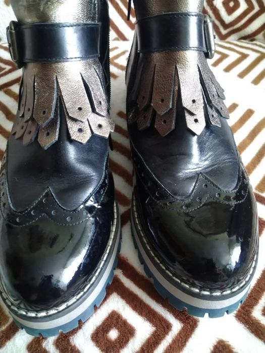 Ботінки-оксфорди жіночі шкіряні напівлаковані демі. СТАН НОВИХ