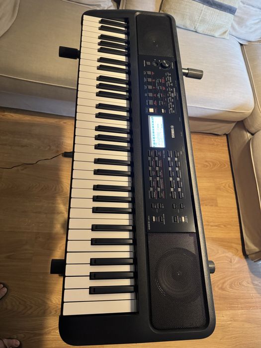 Teclado Yamaha PSR-E383
