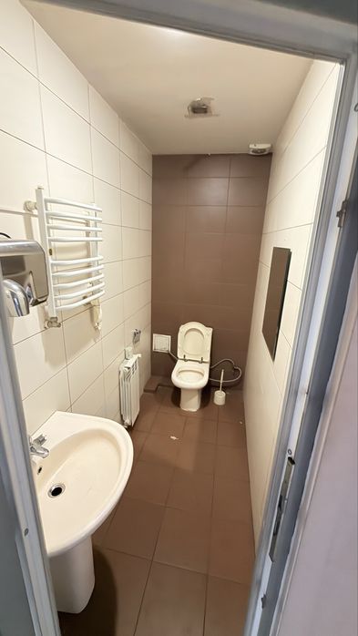 Чудове приміщення в центрі. Біля стометрівки.