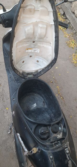 Продам скутер сузукі