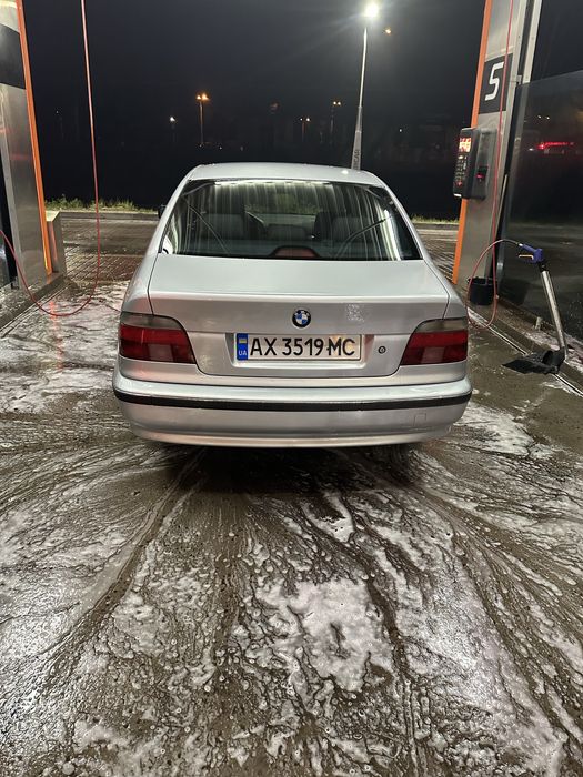 BMB e39 4000$+Торг у капота