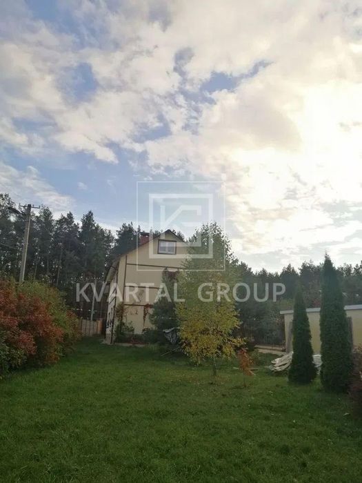 Продаж будинку з ремонтои біля лісу