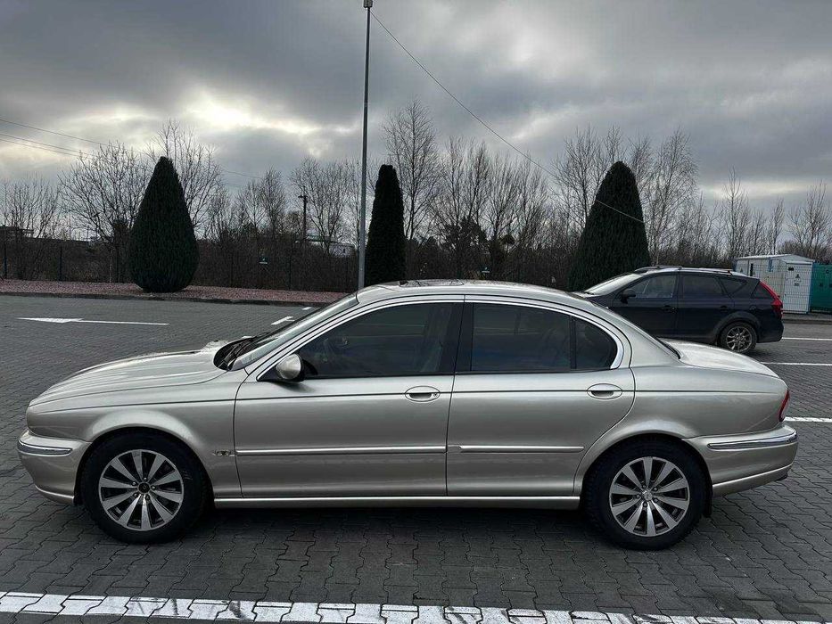 Автомобіль Jaguar X-type 2006