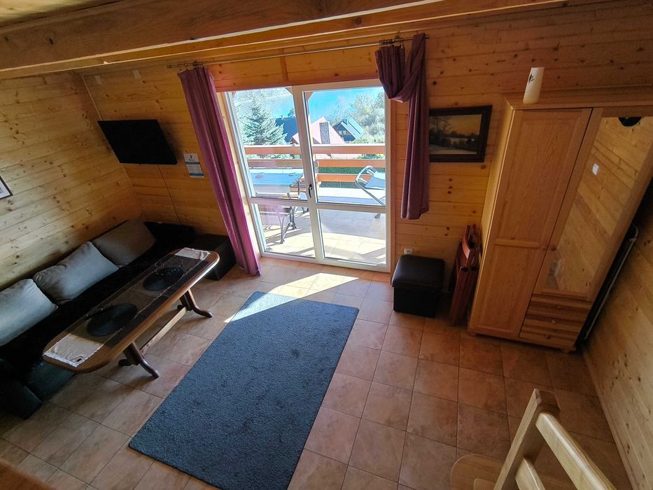 Domek 10 osobowy w Bieszczadach z widokiem nad Solinę