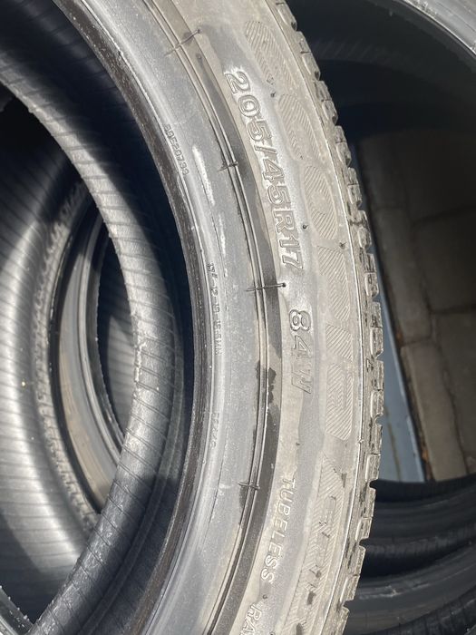 Opony 205/45R17 lato Nowe Bridgestone