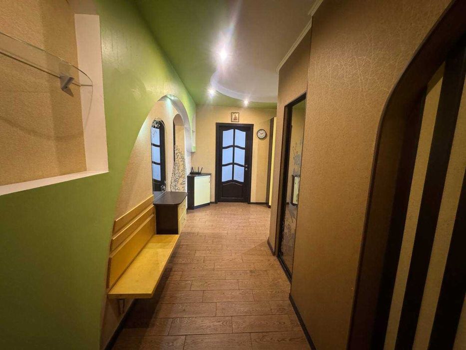 Придаж трикімнатної квартири 78 м., метро Теремки, Магелан