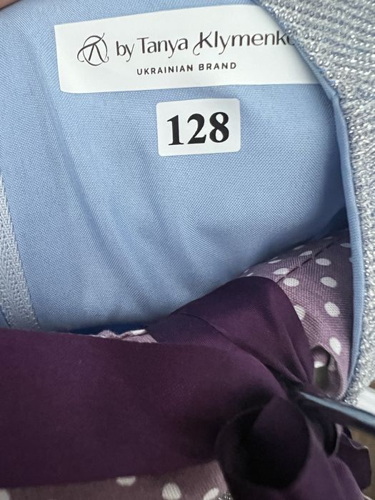 Святкова сукня для дівчинки 128-134