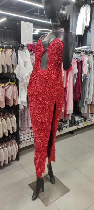 Червона сукня максі PRETTYLITTLETHING 38р.(10)