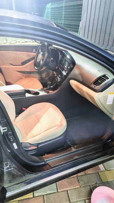 Оренда Kia Optima | 2014 року | Гібрид