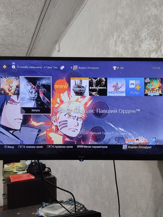 Продам ps4 slim 500gm