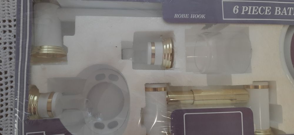 Сантехника белый металлический набор для ванной