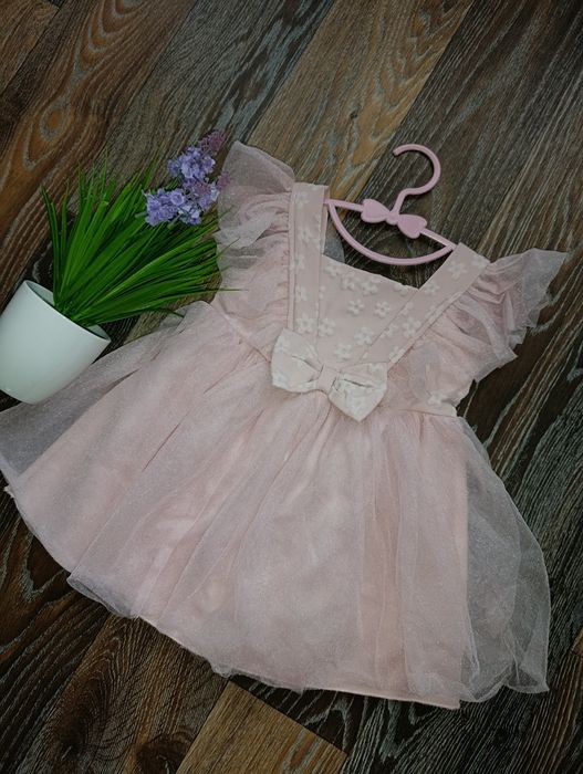 Дитяча святкова сукня