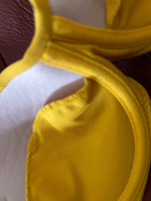 Bikini top amarelo