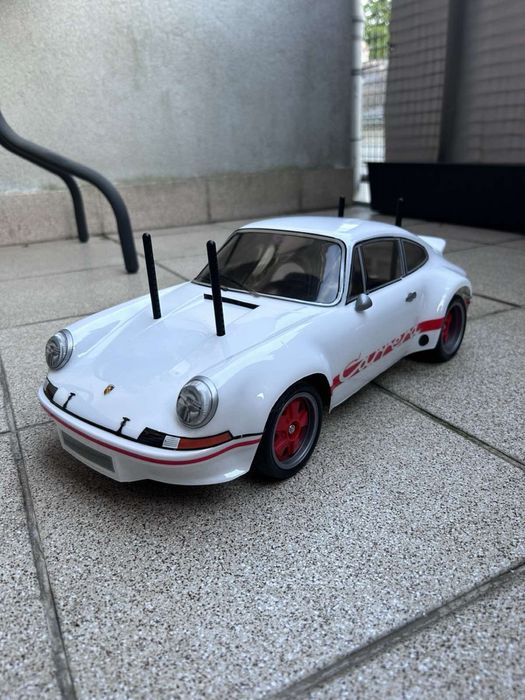 Tamiya 1/10 R/C Porsche 911 Carrera RSR 2.8 BT-01
