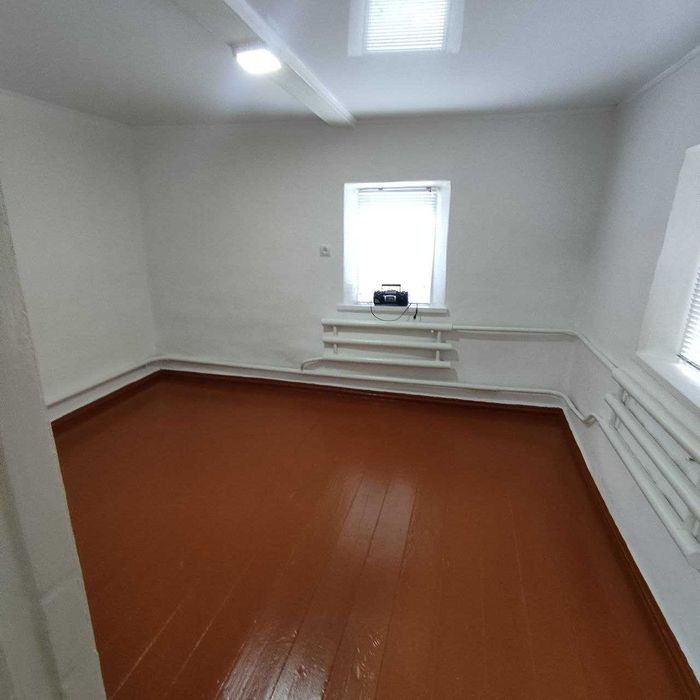 Продаю дім, зроблений ремонт, присутні всі зручності.