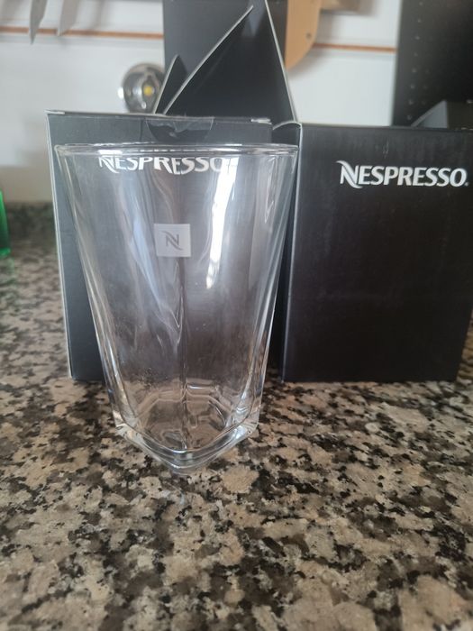 3 Nespresso Cups64750784554371120