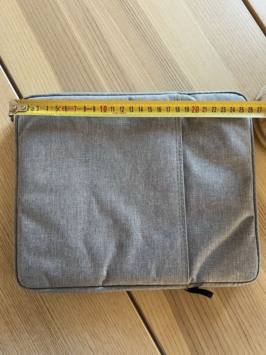 Tablet or Laptop Case445675342839173121