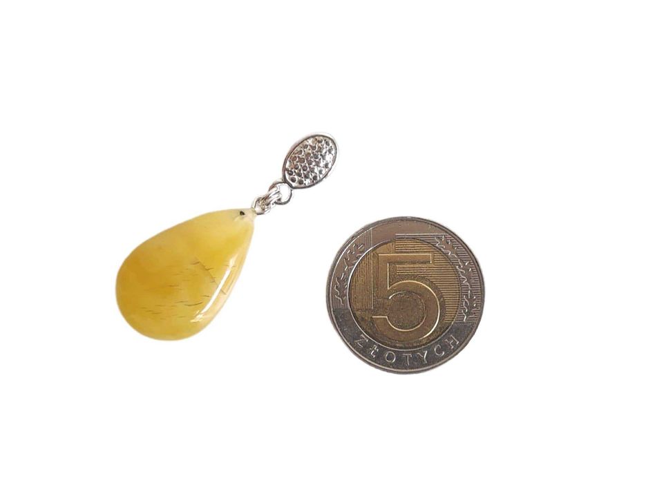 7512. Śliczna Bananowa Łezka.