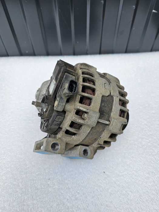 Alternator Opel Insignia B B20DTH Bosch 140 Amper