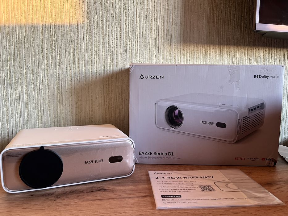 Розумний проектор Aurzen EAZZE D1 Series 1080p DolbyAudio, Android TV, SmartTV