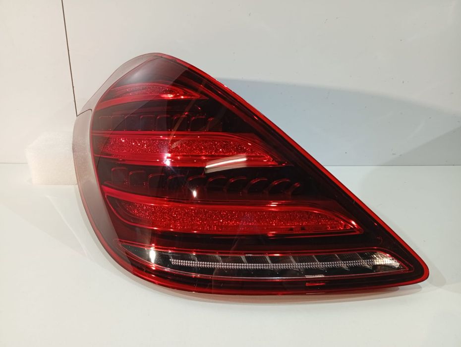 MERCEDES S W222 Lift Lampy tylne komplet - 18393