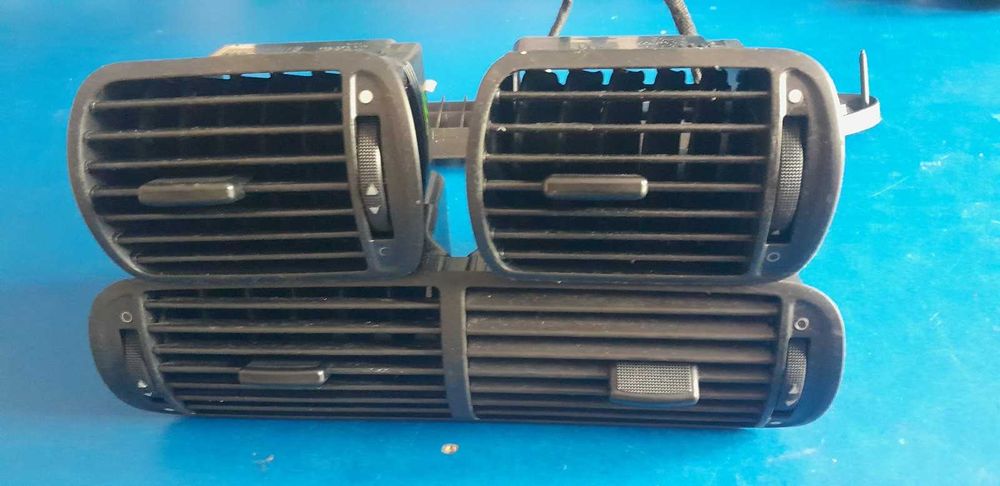 Kratki nawiewu środkowa kratka lewa prawa Seat Leon 1 Toledo 2